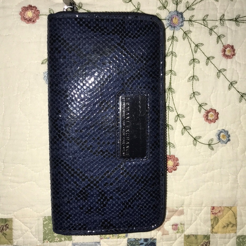 Armani exchange wallet